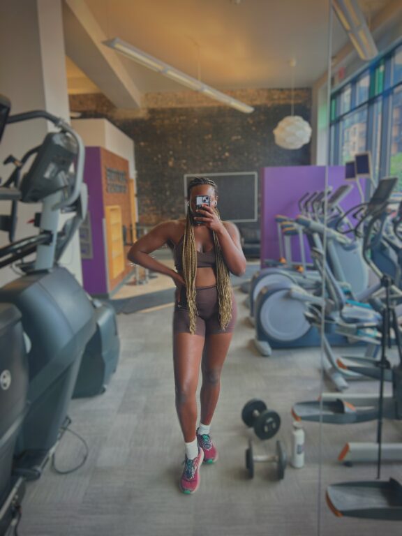 Weightlifting for Women Beginners: How To Start By Yourself