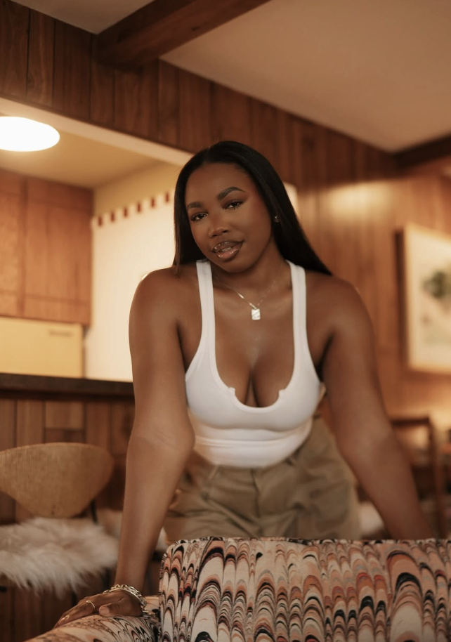 women storytellers you MUST follow